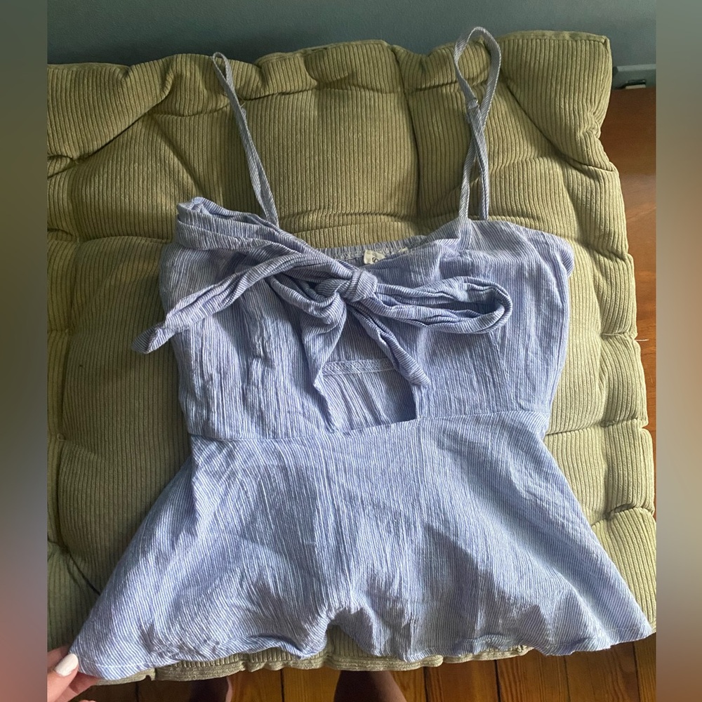 Seersucker Tie Front Top